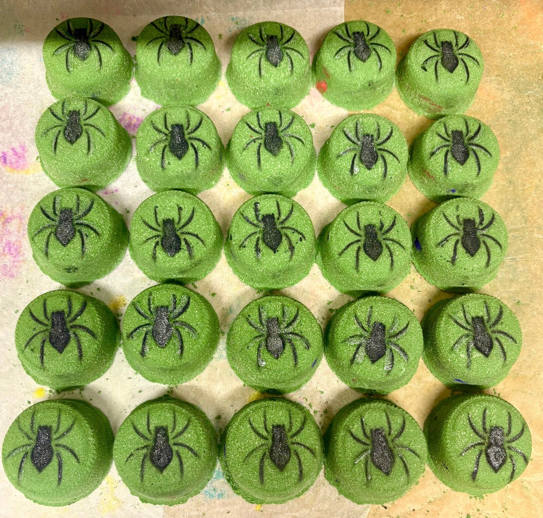Spider Puck- Bath Bomb- x10